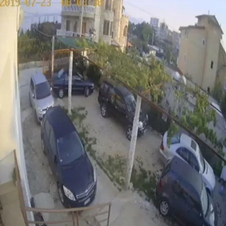 Elton Zote Ksamil 4 شقة *